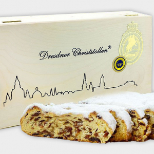 Original Dresdner Christstollen 1000g in einer Holzkiste Original Dresdner Christstollen 1000g in einer Holzkiste