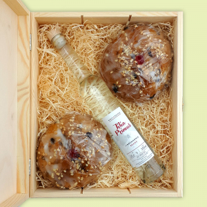 Saxon Easter bread - 2 x 500g and a bottle of Linden honey brandy